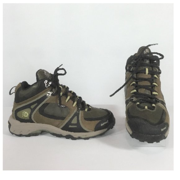 Dunham Hiking Boots - Picture 3 of 6